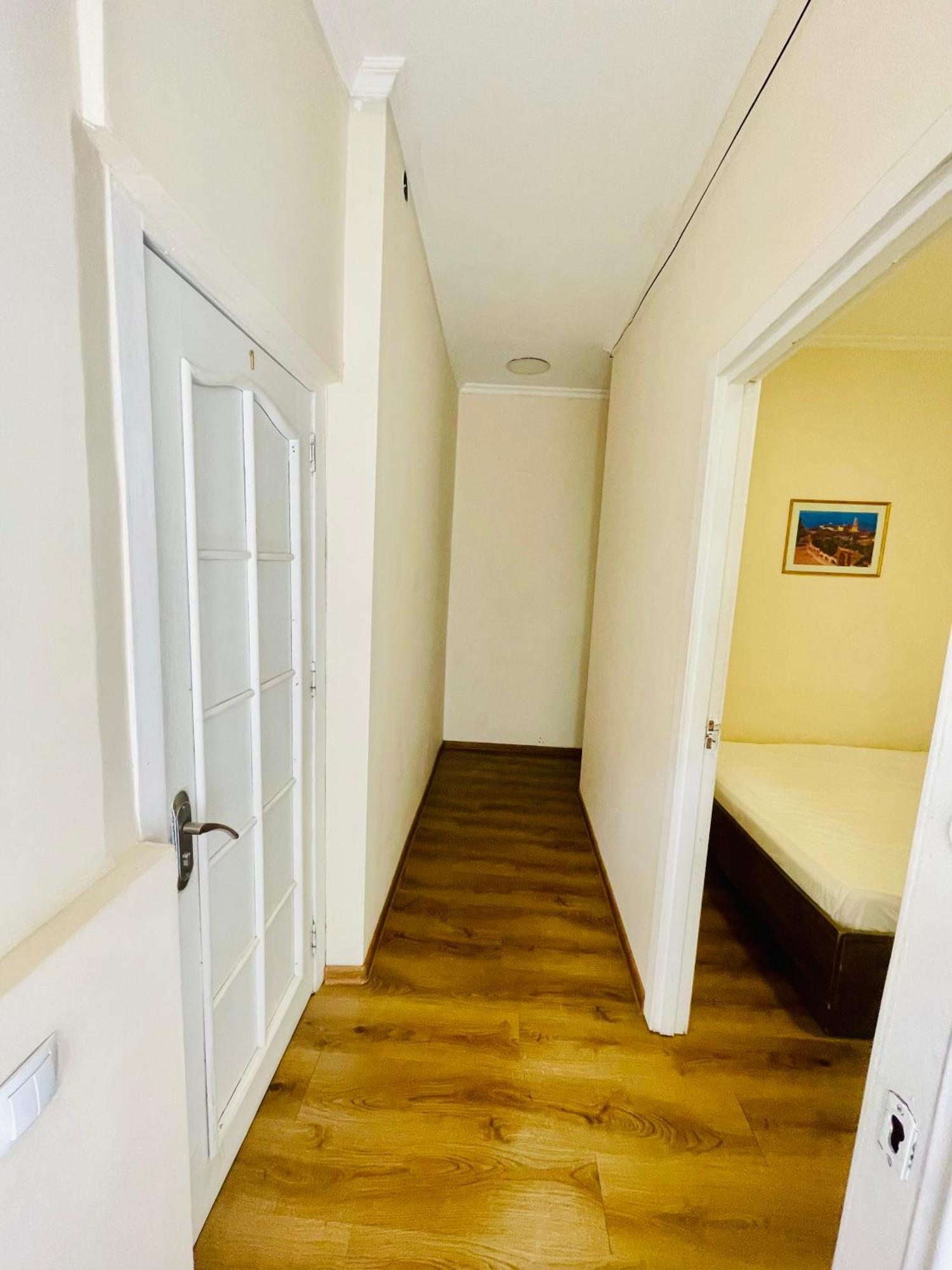 Hotel Klarastan Bon Voyage Tiflis Exterior foto